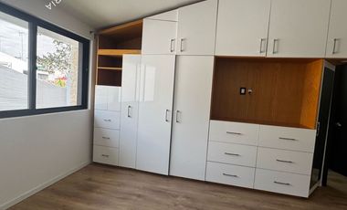 Increíble casa en venta dentro de Club de Golf Hacienda con paneles solares