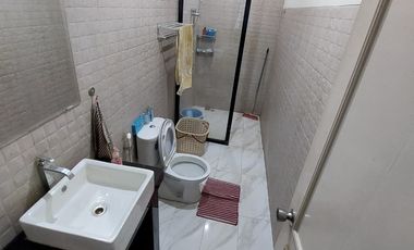 RUMAH MAINROAD DEKAT GRIYA ARCAMANIK BANDUNG Strategis Area Bisnis