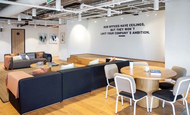 Alquiler de espacio de coworking reservado en Bogota, Spaces Colina Campestre