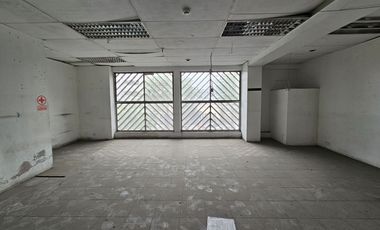 Local Comercial 2do Piso, 42 m², Av Garcilaso de La Vega