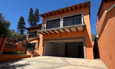 Casa en RENTA – Privada Las Gaviotas