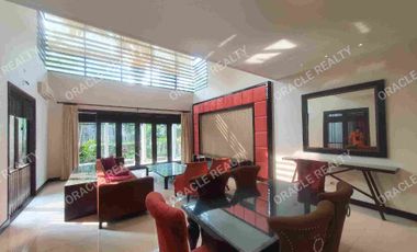 Sewa Rumah Hook Tropical Minimalis Luxury Graha Family