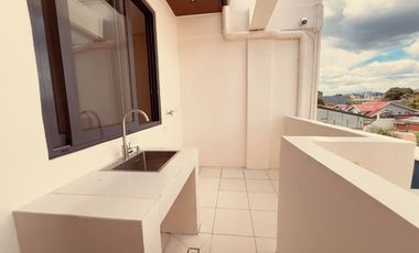 Semi-Furnished Modern Townhouse for Sale in Mandaluyong Brandnew-MD