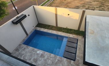 CASA DE ESTRENO DE VENTA , SAMBORONDON.