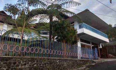 Jual Villa Siap Huni, Murah, View Dua Pegunungan, Furnish Lengkap