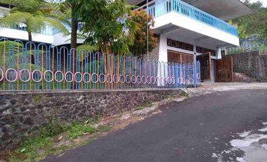 Jual Villa Siap Huni, Murah, View Dua Pegunungan, Furnish Lengkap