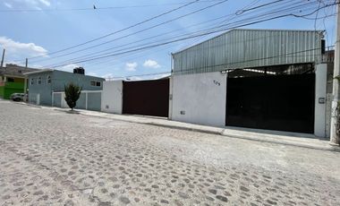 VENTA BODEGA COMERCIAL DE 160 MTS. EN LAS AMERICAS A UNAS CUADRAS DE 5 DE FEBRERO, QUERETARO.