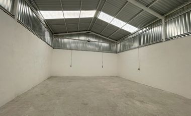 VENTA BODEGA COMERCIAL DE 160 MTS. EN LAS AMERICAS A UNAS CUADRAS DE 5 DE FEBRERO, QUERETARO.