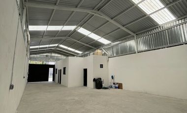 VENTA BODEGA COMERCIAL DE 160 MTS. EN LAS AMERICAS A UNAS CUADRAS DE 5 DE FEBRERO, QUERETARO.