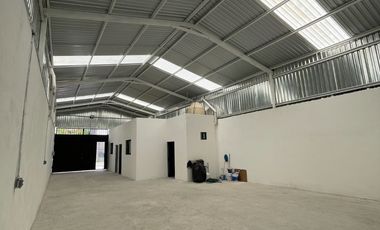 VENTA BODEGA COMERCIAL DE 160 MTS. EN LAS AMERICAS A UNAS CUADRAS DE 5 DE FEBRERO, QUERETARO.