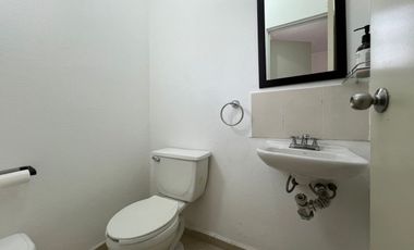 VENTA DE CASA CON ALBERCA EN COLINAS DE ALTAR