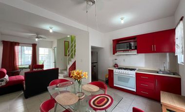 VENTA DE CASA CON ALBERCA EN COLINAS DE ALTAR