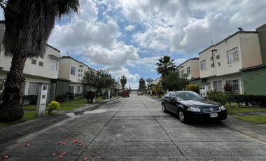VENTA DE CASA CON ALBERCA EN COLINAS DE ALTAR