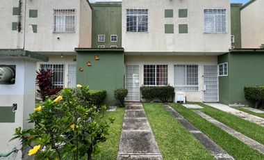 VENTA DE CASA CON ALBERCA EN COLINAS DE ALTAR