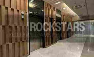 1 Br in MOA Fully  interiored for Lease