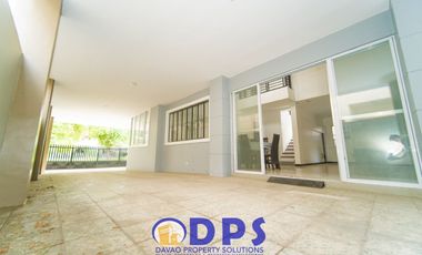 𝐅𝐎𝐑 𝐑𝐄𝐍𝐓 – 𝐒𝐩𝐚𝐜𝐢𝐨𝐮𝐬 5-𝐁𝐞𝐝𝐫𝐨𝐨𝐦 𝐇𝐨𝐦𝐞 𝐢𝐧 𝐖𝐨𝐨𝐝𝐫𝐢𝐝𝐠𝐞 𝐒𝐮𝐛𝐝𝐢𝐯𝐢𝐬𝐢𝐨𝐧, 𝐃𝐚𝐯𝐚𝐨 𝐂𝐢𝐭𝐲!