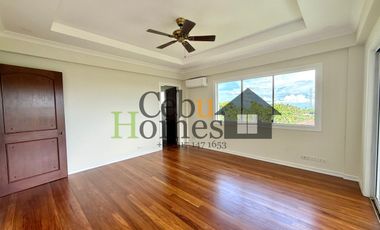 Newly Renovated 4 Bedroom House with Pool, Garden, and Panoramic View for Rent in Maria Luisa