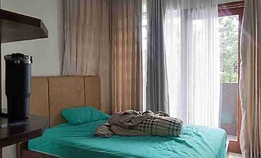 Rumah minimalis Citraland semi perabot lokasi depan private cluster