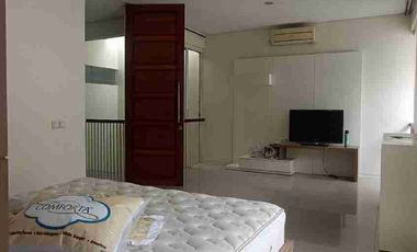 Rumah minimalis Citraland semi perabot lokasi depan private cluster
