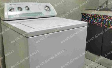 EN VENTA BONITO DEPARTAMENTO REMODELADO