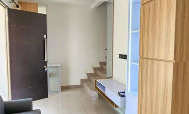 Disewakan rumah pik2 uk 6x10 full furnish jakarta utara