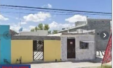 CASA EN VENTA  CON LOCAL COMERCIAL SOBRE AVENIDA, UNA PLANTA, 2 RECÁMARAS