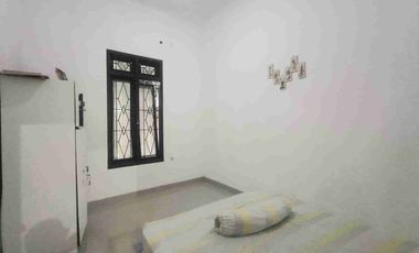 Rumah Bagus Non Perum Kober Tengah Kota Dekat Stasiun