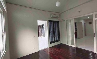 50jt SERIUSAN luas banget darmo indah selatan no timur barat harapan asri sari