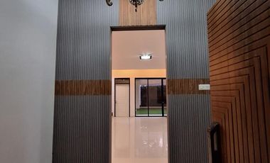 Rumah Mewah Murah 2 lantai bagus siap huni di  Komplek Budi Asri, Bandung