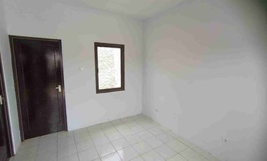 disewakan rumah bulanan murah cluster topaz permata mutiara maja dekat stasiun