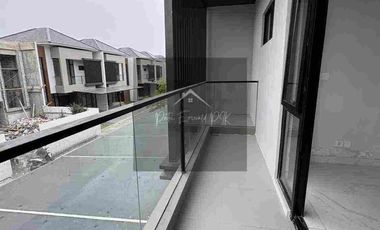TERMURAH RUMAH 10x25 PIK2 MASIH BRAND NEW