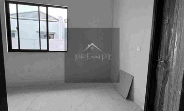 TERMURAH RUMAH 10x25 PIK2 MASIH BRAND NEW