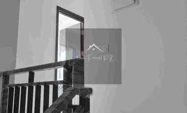 DISEWAKAN CEPAT RUMAH 8x10 PIK2 NON FURNISH