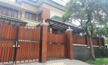 For rent lux house in Pondok Indah 750m2 walking distance to Pondok Indah Mall