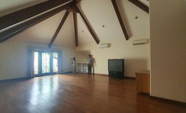 For rent lux house in Pondok Indah 750m2 walking distance to Pondok Indah Mall