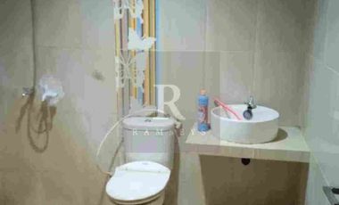 Dijual dan Disewakan Rumah 2 lantai LT 300m2 LB 500m2 Pondok kelapa dua