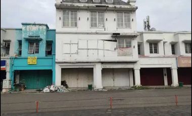 Dijual Ruko Berjajar di Galuh Mas Karawang 4 Kamar Tidur