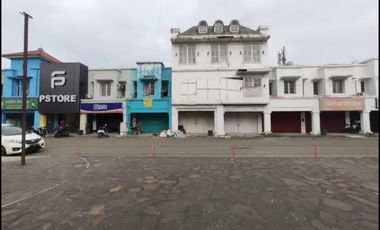 Dijual Ruko Berjajar di Galuh Mas Karawang 4 Kamar Tidur