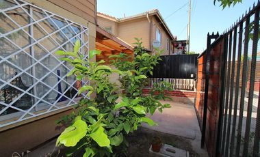 Se Vende Casa En Puente Alto - Calle Lago del Parillar