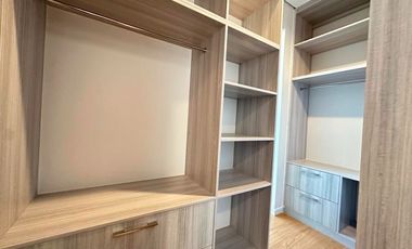 CORNER STUNNING HOUSE FOR SALE IN BF HOMES PARANAQUE