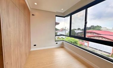 STUNNING HOUSE AND LOT FOR SALE IN BF HOMES PARANAQUE