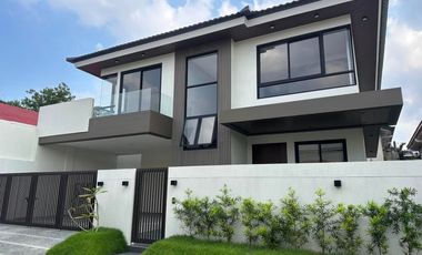STUNNING HOUSE AND LOT FOR SALE IN BF HOMES PARANAQUE