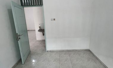 Disewa Rumah Siap Huni Baru Selesai Renovasi Tinggal Masuk Kresek Indah Duri Kosambi Jakarta Barat