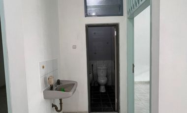 Disewa Rumah Siap Huni Baru Selesai Renovasi Tinggal Masuk Kresek Indah Duri Kosambi Jakarta Barat