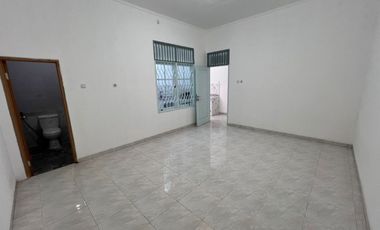 Disewa Rumah Siap Huni Baru Selesai Renovasi Tinggal Masuk Kresek Indah Duri Kosambi Jakarta Barat