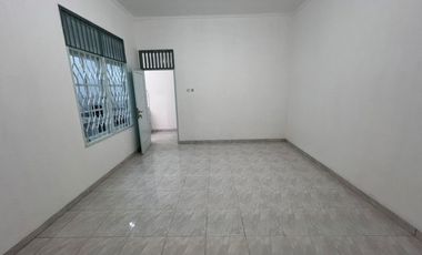 Disewa Rumah Siap Huni Baru Selesai Renovasi Tinggal Masuk Kresek Indah Duri Kosambi Jakarta Barat