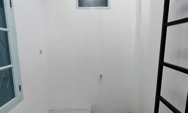 Disewa Rumah Siap Huni Baru Selesai Renovasi Tinggal Masuk Kresek Indah Duri Kosambi Jakarta Barat