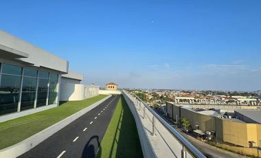 Venta Departamento en Los Arcos Plaza - Samborondón Full Amoblado - 2 dormitorios - D267