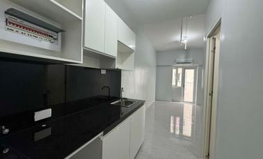 Don't Miss Out: High-Floor Studio Unit in  Victoria Sports Tower 2, Quezon City, Call Today! -Keziah