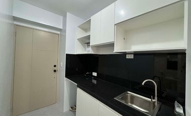 Don't Miss Out: High-Floor Studio Unit in  Victoria Sports Tower 2, Quezon City, Call Today! -Keziah